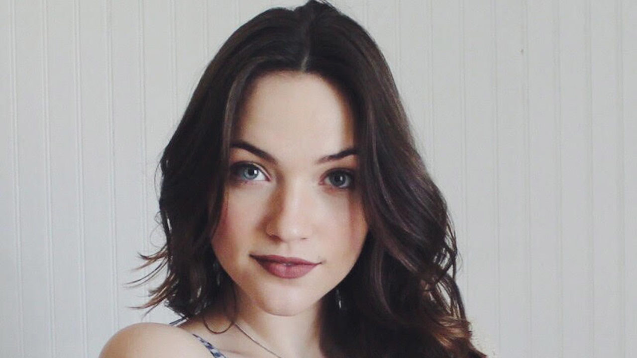 Pop Culturalist Chats with Violett Beane - Pop-Culturalist.com