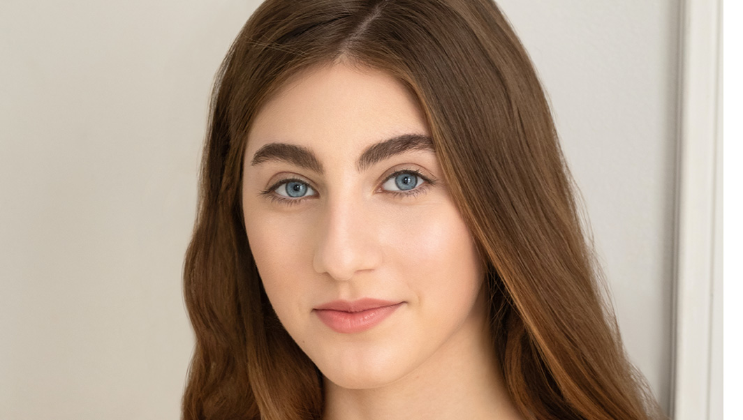 Exclusive Interview Pop Culturalist Chats With Big Shots Sophia Mitri Schloss Pop