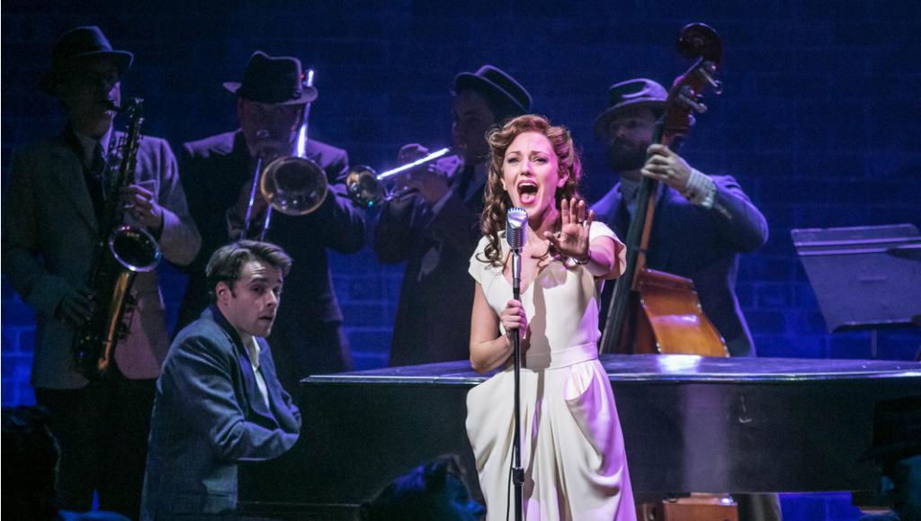 laura osnes bandstand